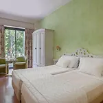 Olivi & Natural Hotell 4*